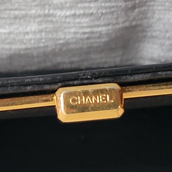 Chanel Lambskin Diamond Stitched French Wallet Black - Picture 5 of 11